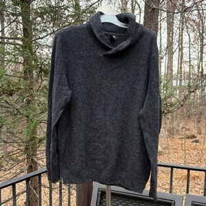 H&M Dark Gray mockTurtleneck Sweater sz L